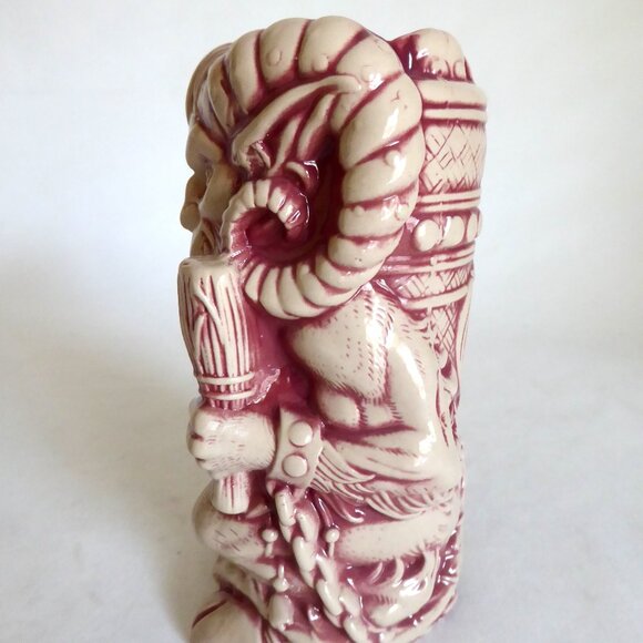 NEW 2019 KRAMPUS MONDO TEE-KIS BEAST RED WASH VARIANT CERAMIC TIKI MUG - Picture 8 of 16